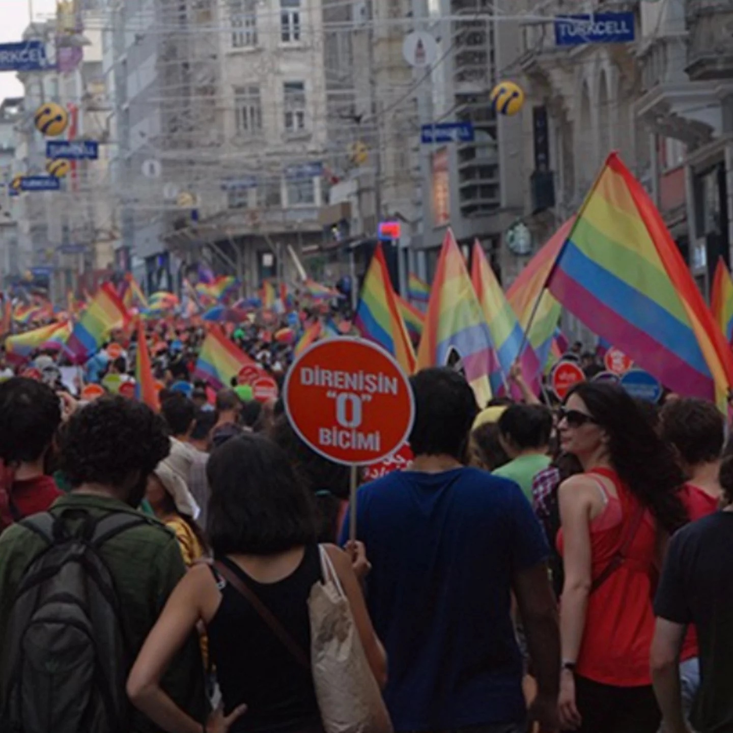 L'asso LGBT+ turque KAOS GL, 40 jours sous enquête sans accusation
