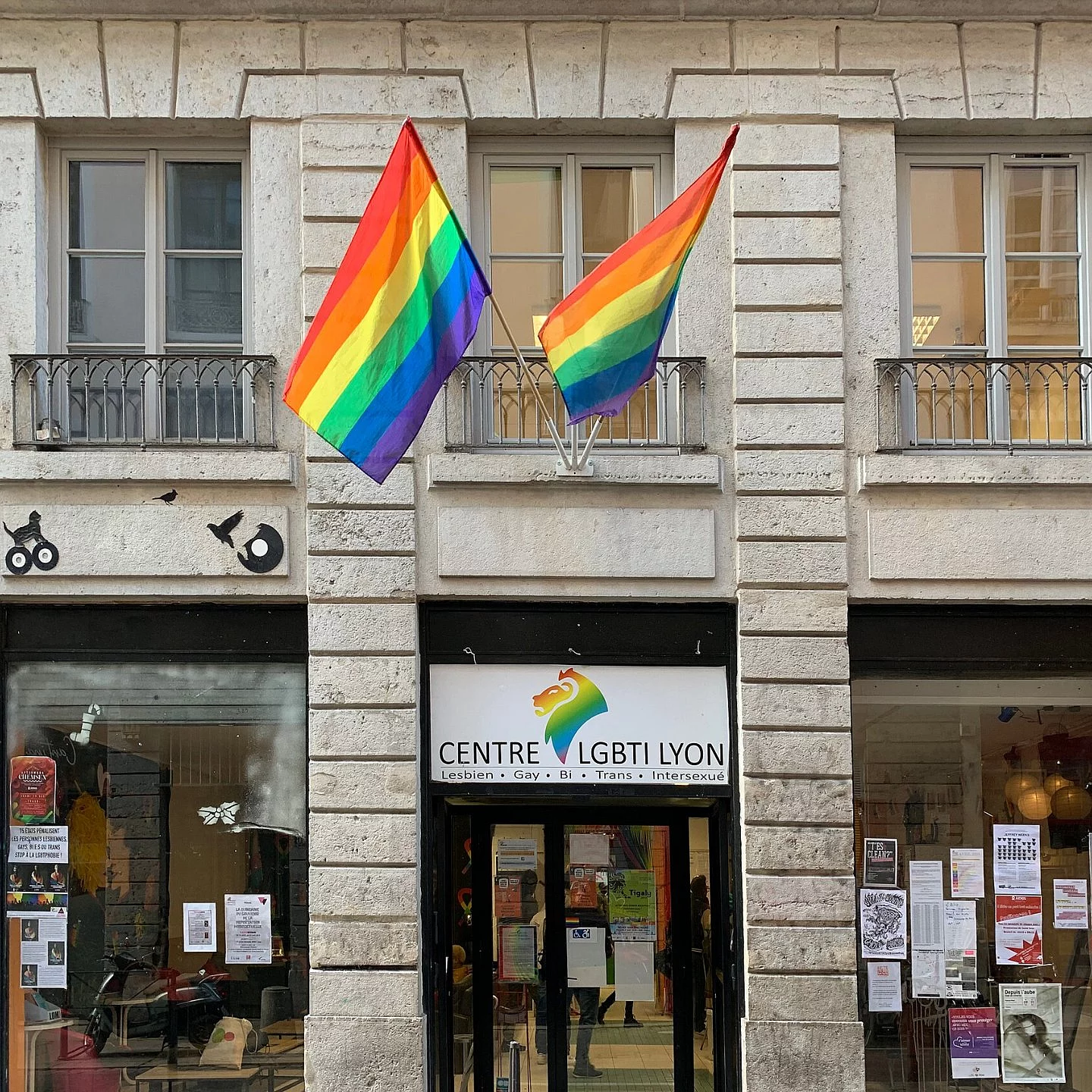 façade du centre lgbt de lyon