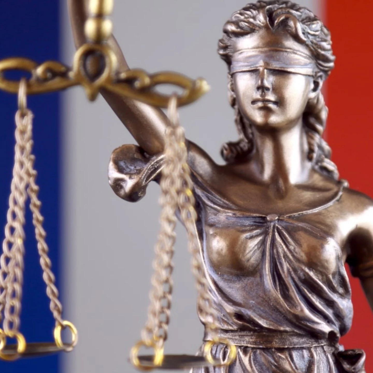 Femme trans poignardée à Vichy, le jeune mis en examen reste détenu