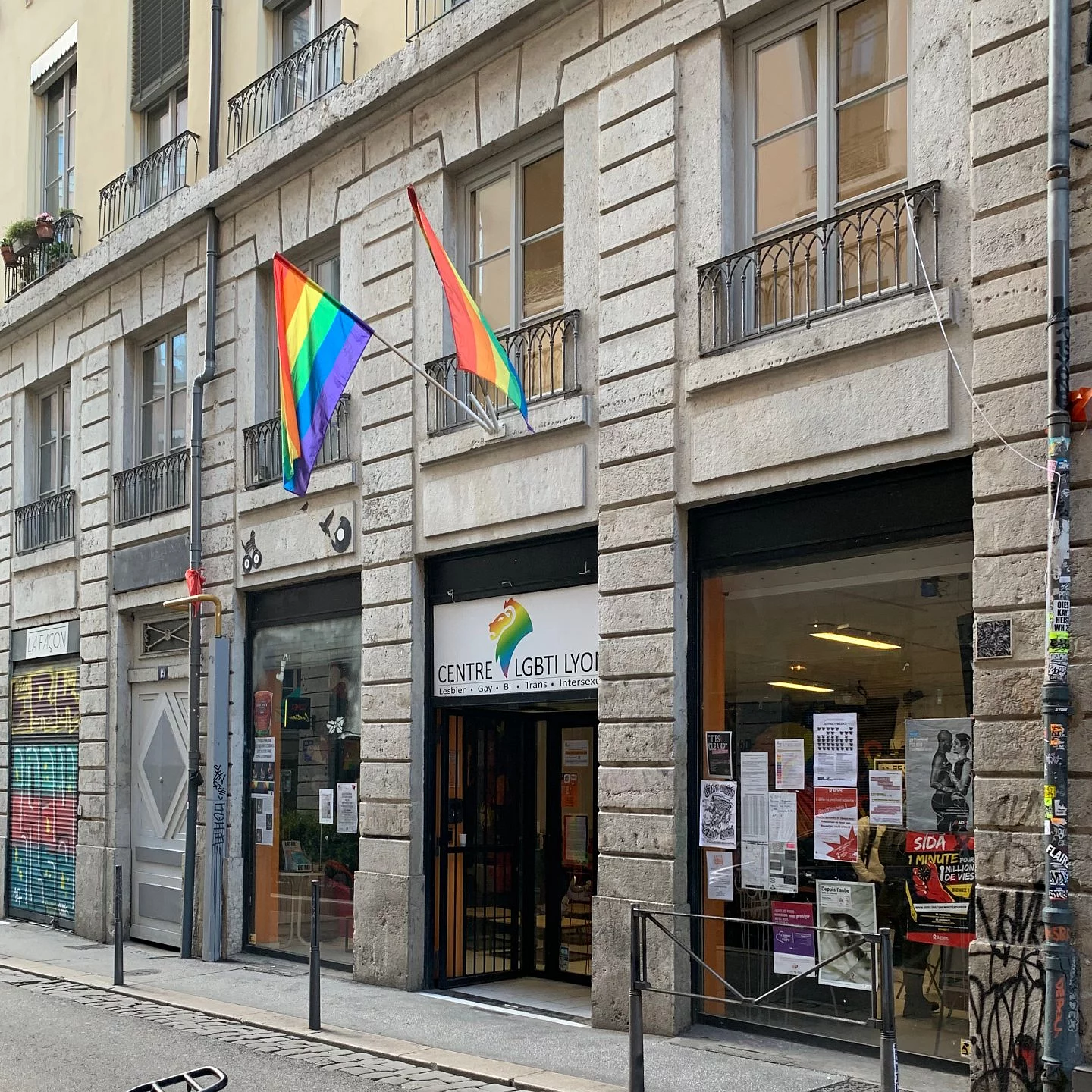 façade du centre LGBTi+ lyonnais