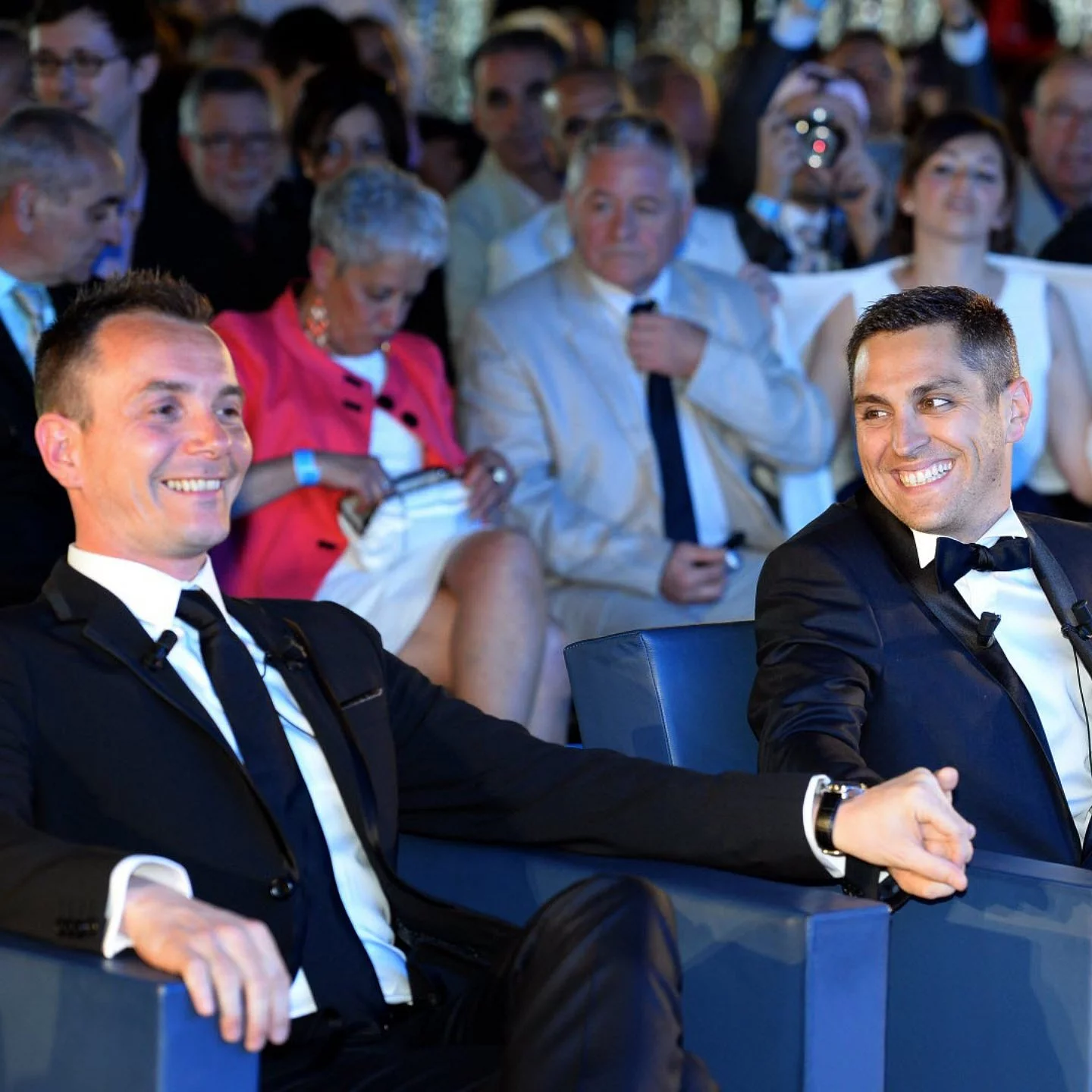 photographie du couple du premier mariage gay